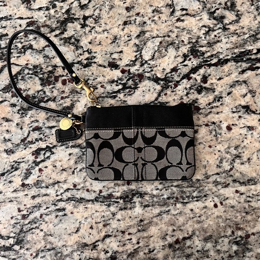 COPY - Authentic Coach Black Wristlet